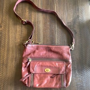 Fossil cross body bag